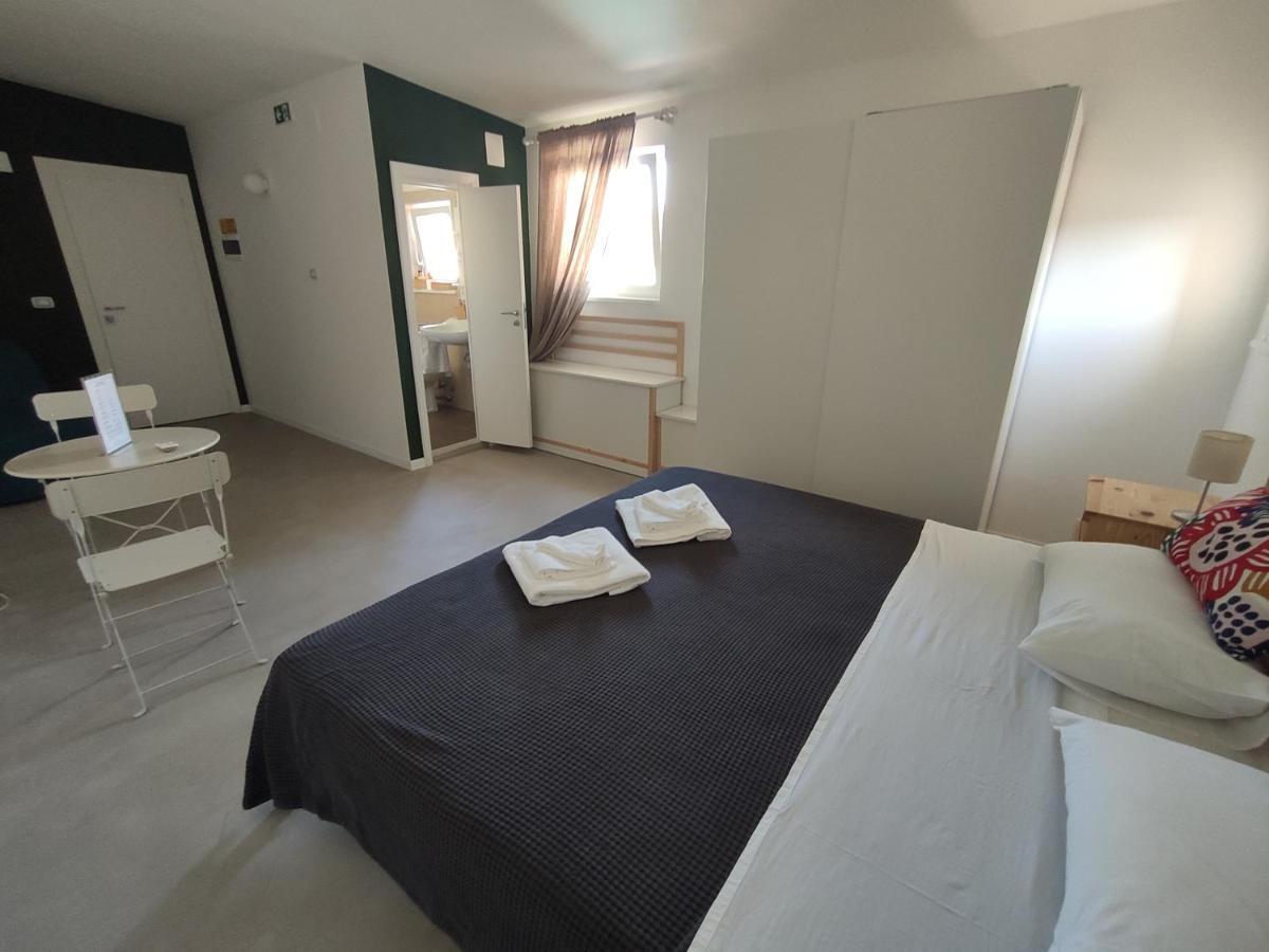 Artemisia B&B Μπάρι Εξωτερικό φωτογραφία